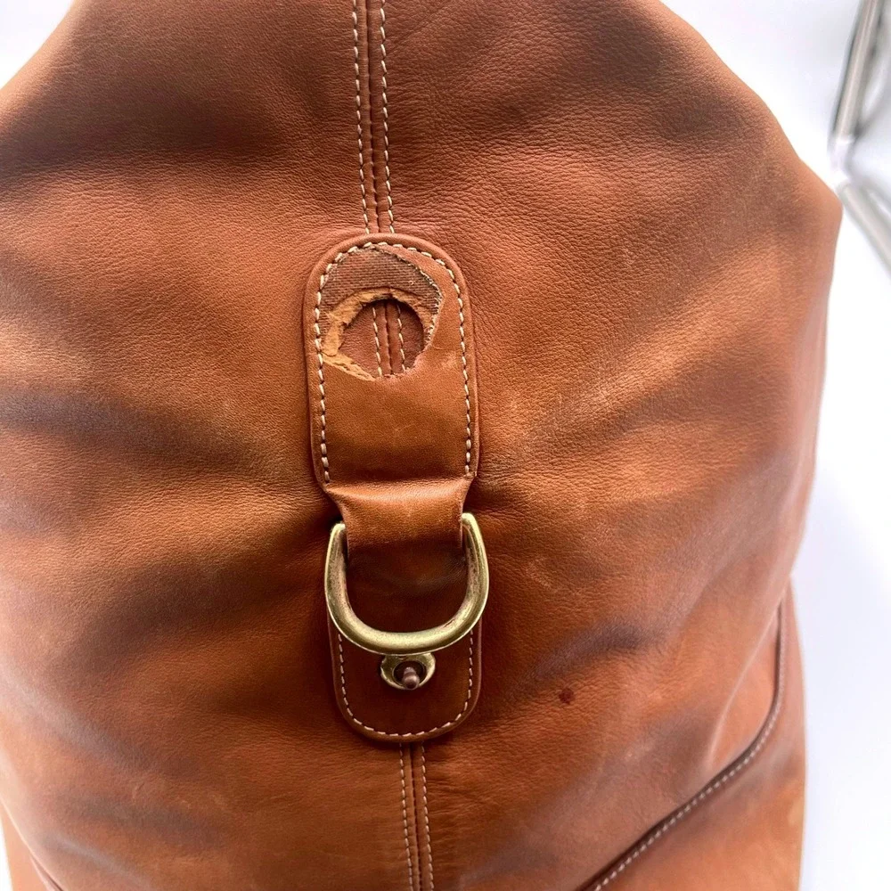 Vintage Coach British Tan Leather Duffle Bag USA Made Weekender 234-0550